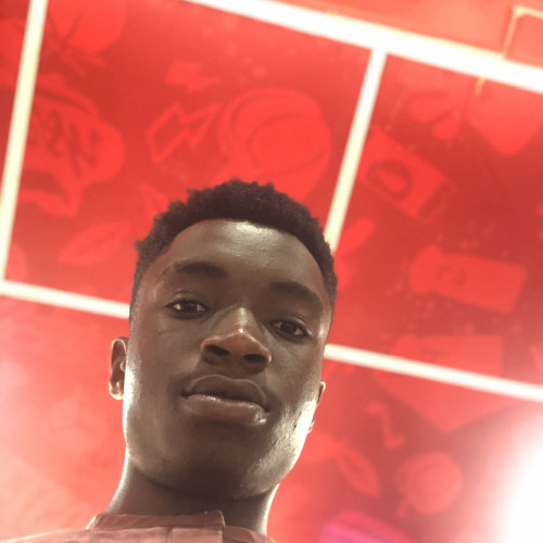 Amuzie  R. profile photo