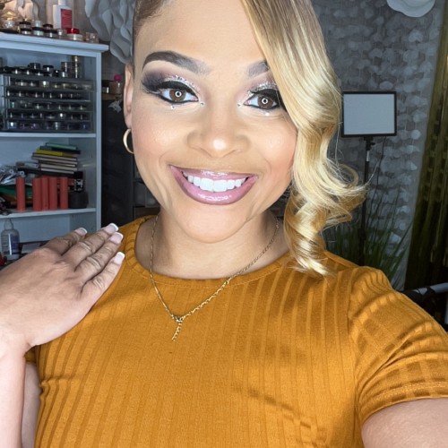 Candisa R. profile photo