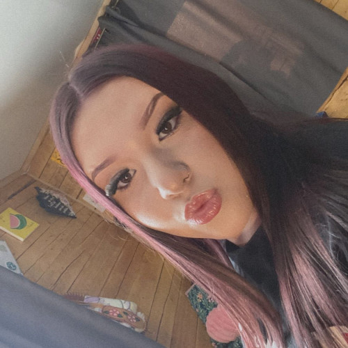 kaitlyn w. profile photo