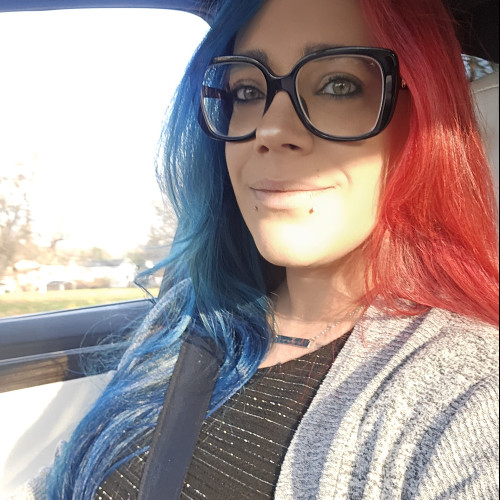 Mae R. profile photo