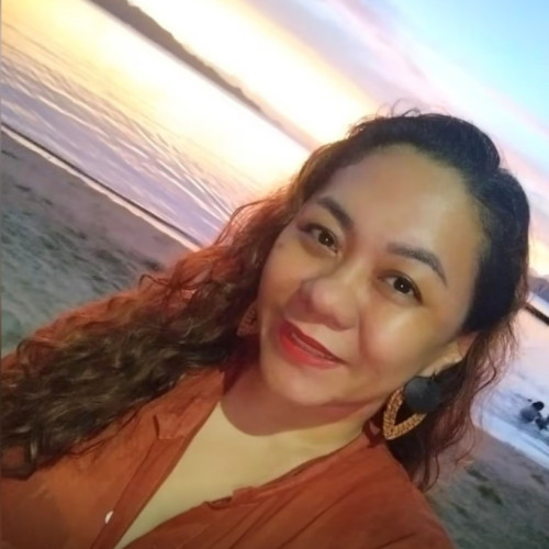 Ayvs V. profile photo