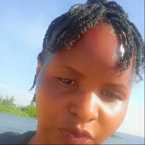 linet b. profile photo