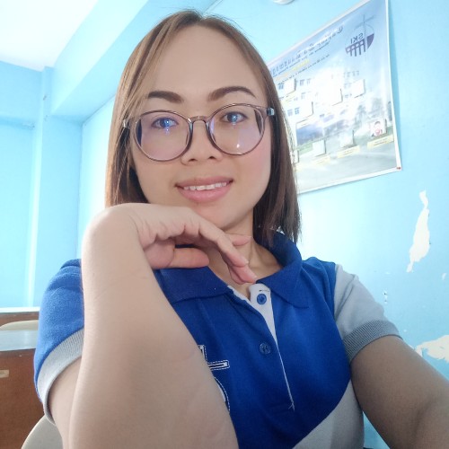 Nina F. profile photo