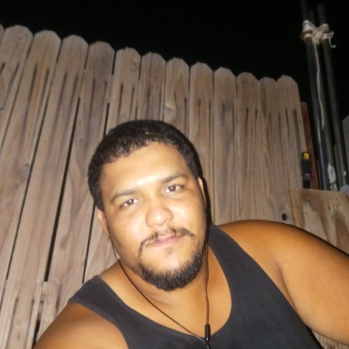 Yenssi R.