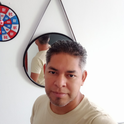 Vicente  E. profile photo