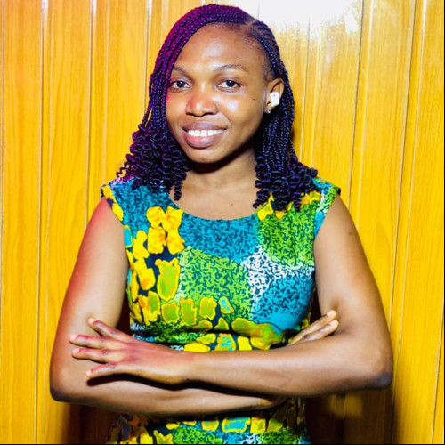 Esther  O. profile photo