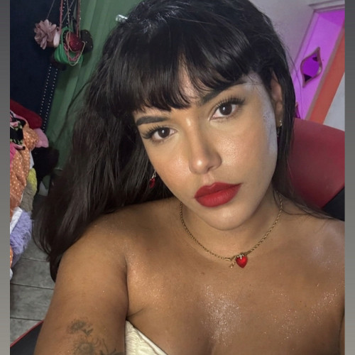 Esmeralda c. profile photo