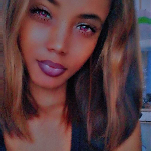 Nini W. profile photo