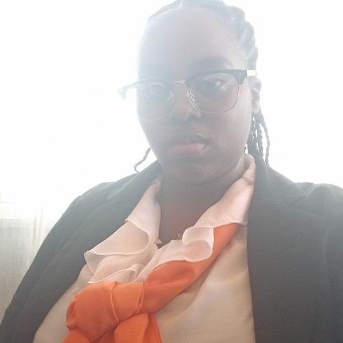 Keyola M.