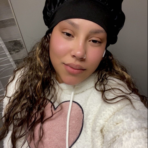 Cheila V. profile photo