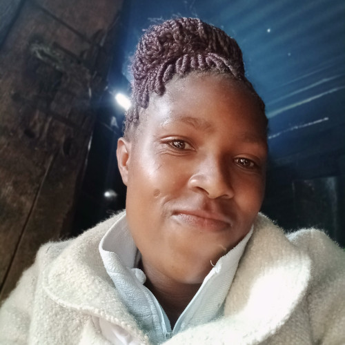 Esther  K. profile photo