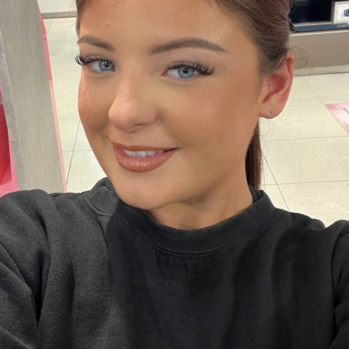 Ellie H. profile photo