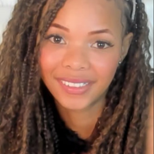 YASNURY R. profile photo