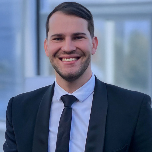 Rienhardt v. profile photo