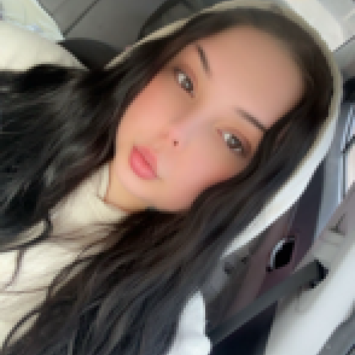 Lainey  R. profile photo