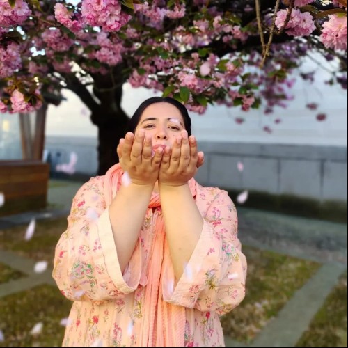 moniba Zahid M. profile photo