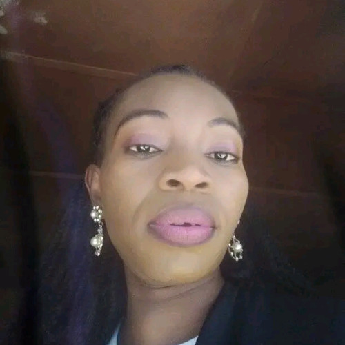 Esther  D. profile photo