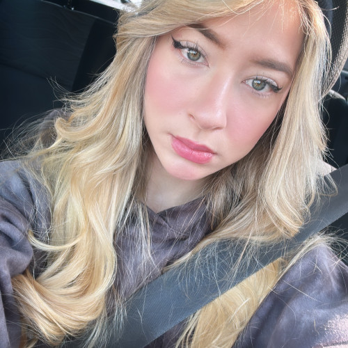 Carolina V.