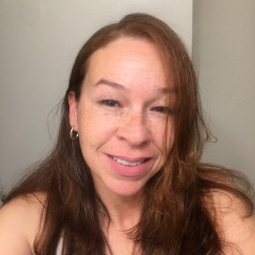 Dee J. profile photo