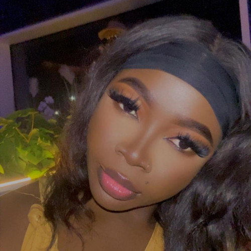 Winnie  D.