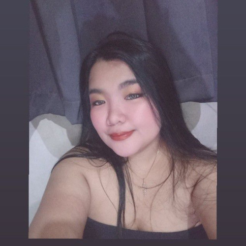 Luna C. profile photo