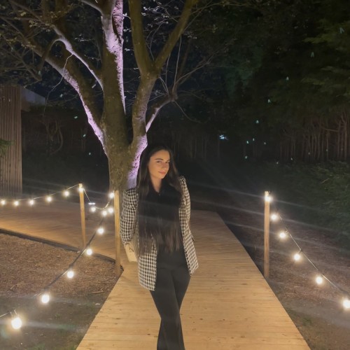 Carmen R. profile photo