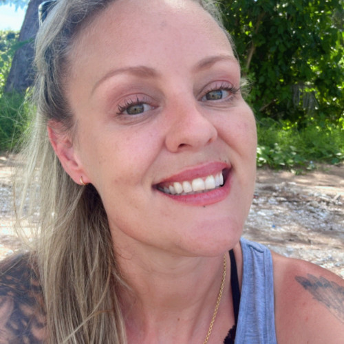 Hollyanne O. profile photo