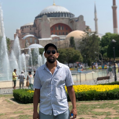 Omar E. profile photo