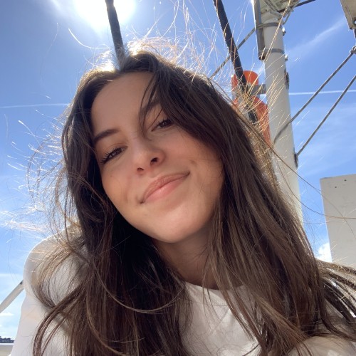 Elisa F.
