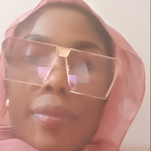 Loisanne  E. profile photo