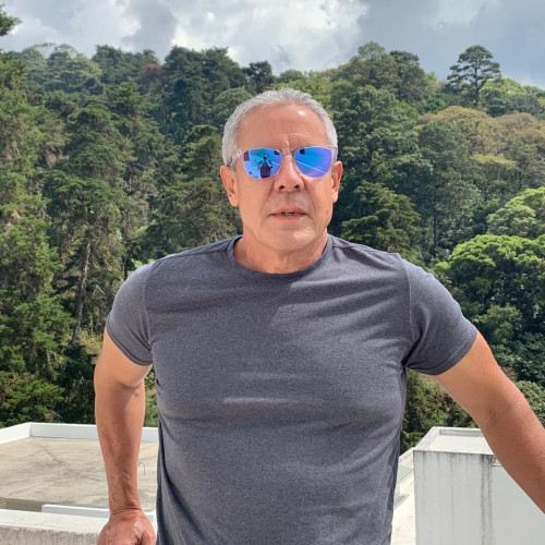 Enrique S. profile photo