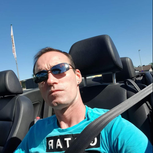Matthias L.