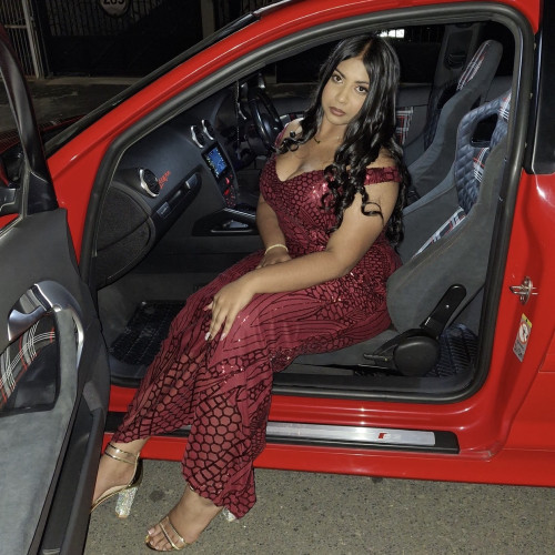 mia l. profile photo