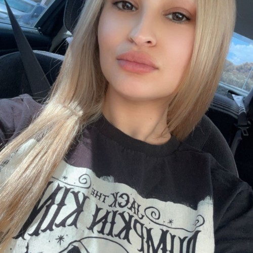 Veronica Y.