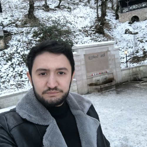 Emin G.