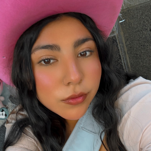 Alondra E. profile photo