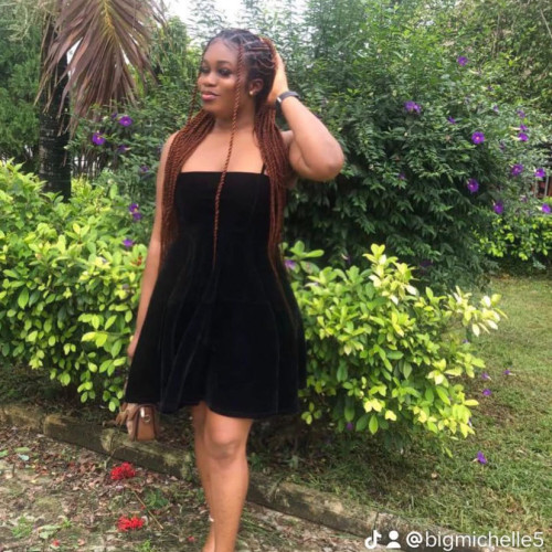 Mitchelle b.