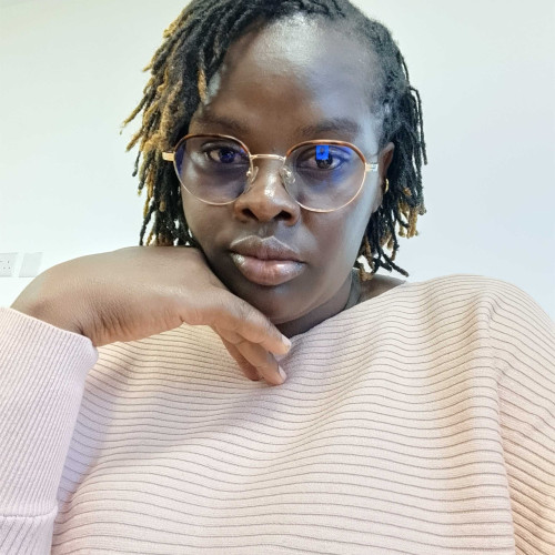 liz b. profile photo
