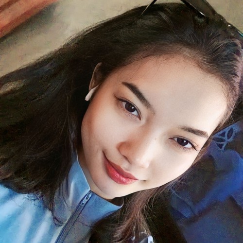 Francine Mae L.