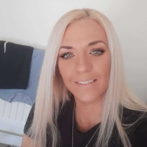 leigh m. profile photo