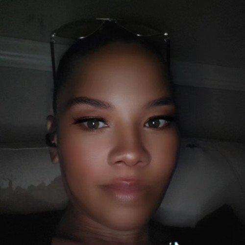 Dazzle  M. profile photo