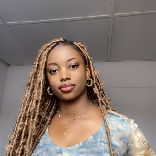Esmeralda l. profile photo