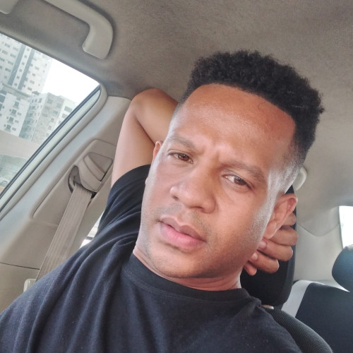 Alexis  V. profile photo