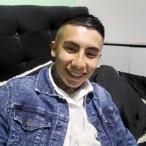andres s. profile photo