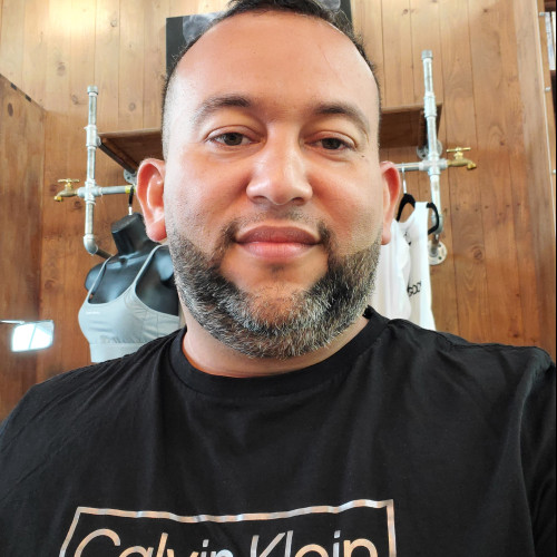Carlos V. profile photo