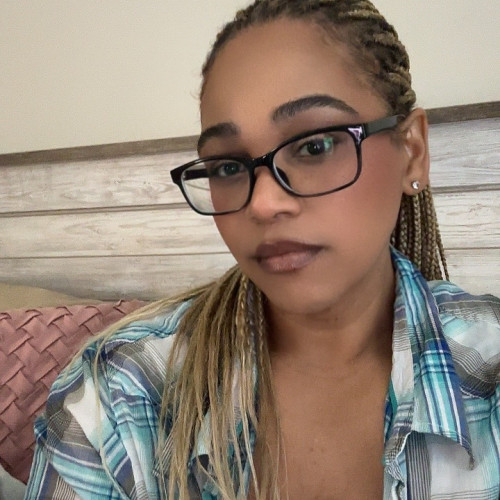 Ebony P. profile photo