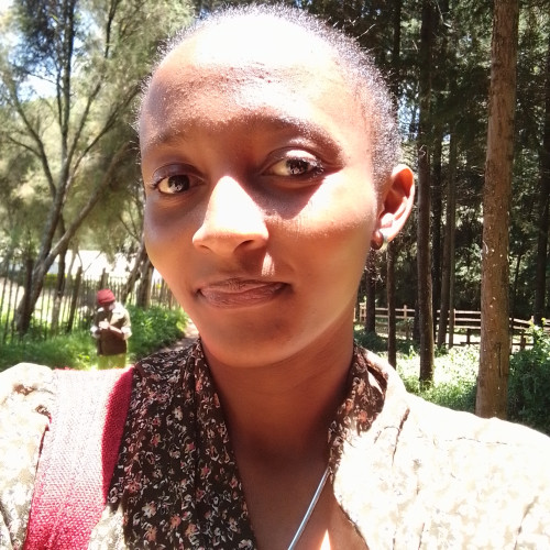 Esther M. profile photo