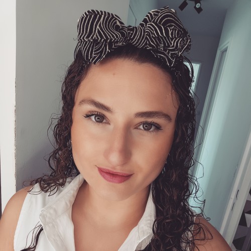 Ariana F. profile photo