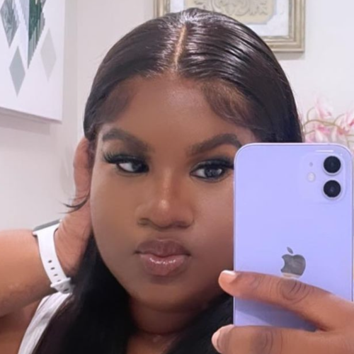 Deandra  G.