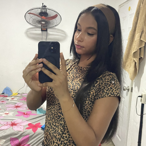 Mereee J. profile photo